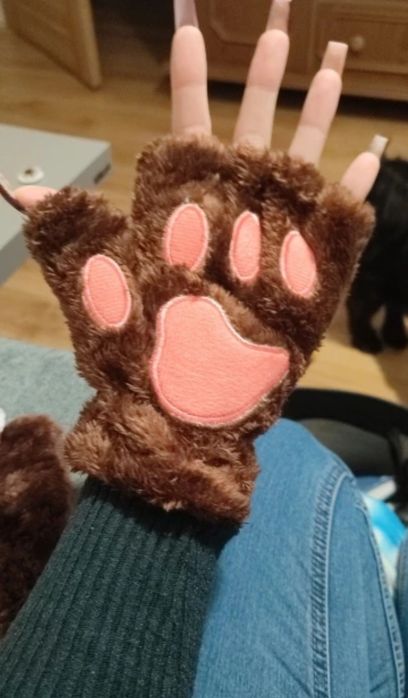 Śliczne Mitenki Futerkowe Kocie Łapki
