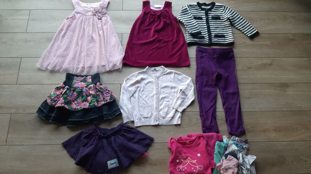 Paka zestaw ubrań dziewczynka 92 sweterki sukienki spódniczki spodnie