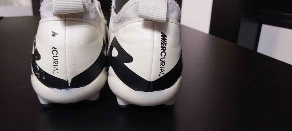 Korki NIKE mercural r. 38.5