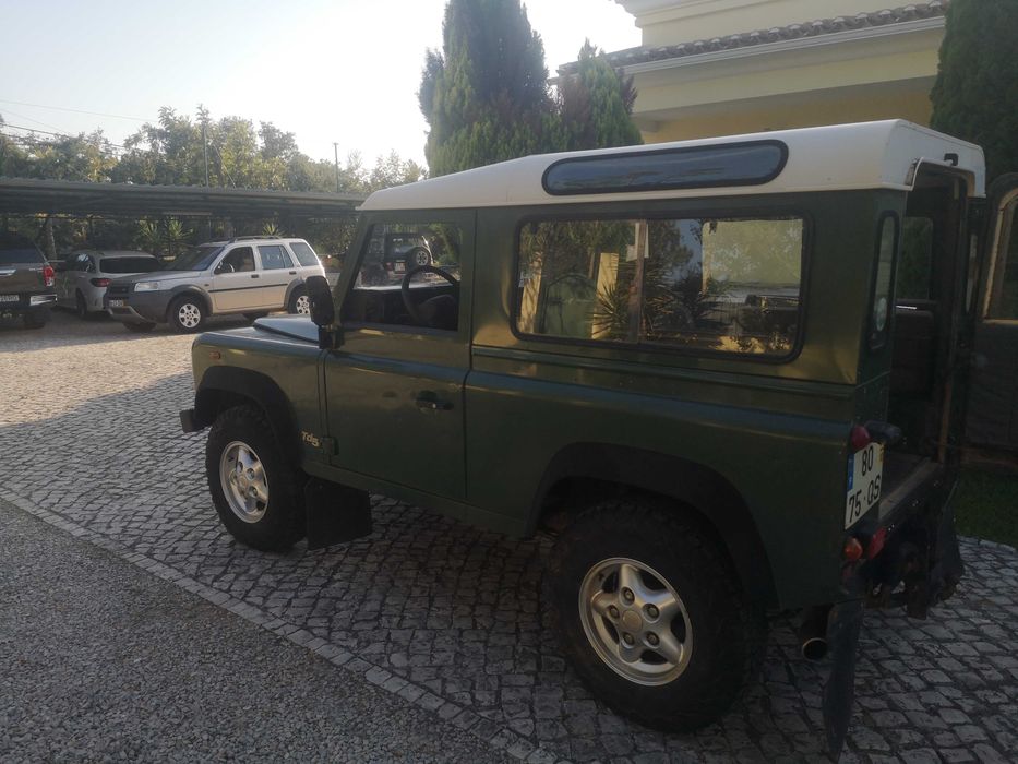 Defender 90 TD5 Ano 2000 - Um só Dono