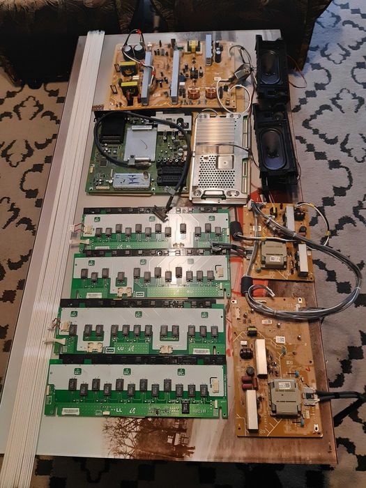 części do tv Sony model KDL - 52W4500