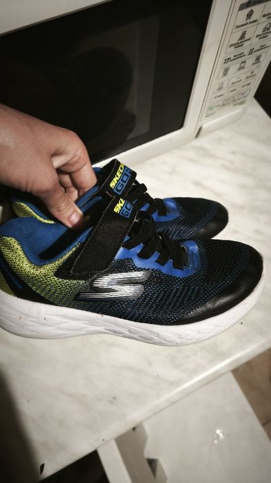 Кроссовки skechers 33р. Устілка  21-21,3 см