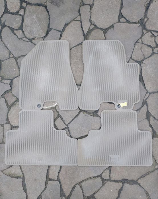 Оригінальні ворсові килимки (коврики) Hyundai Tucson JM (2004-2013)