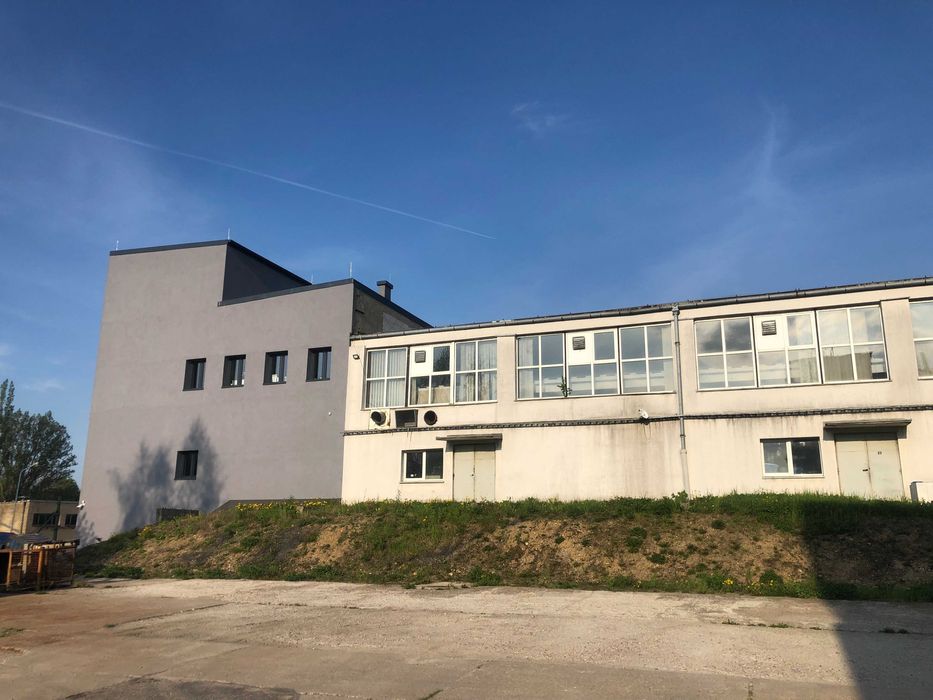 Hala 1300 m2 produkcyjna magazynowa + nowe biura z zapleczem socjalnym