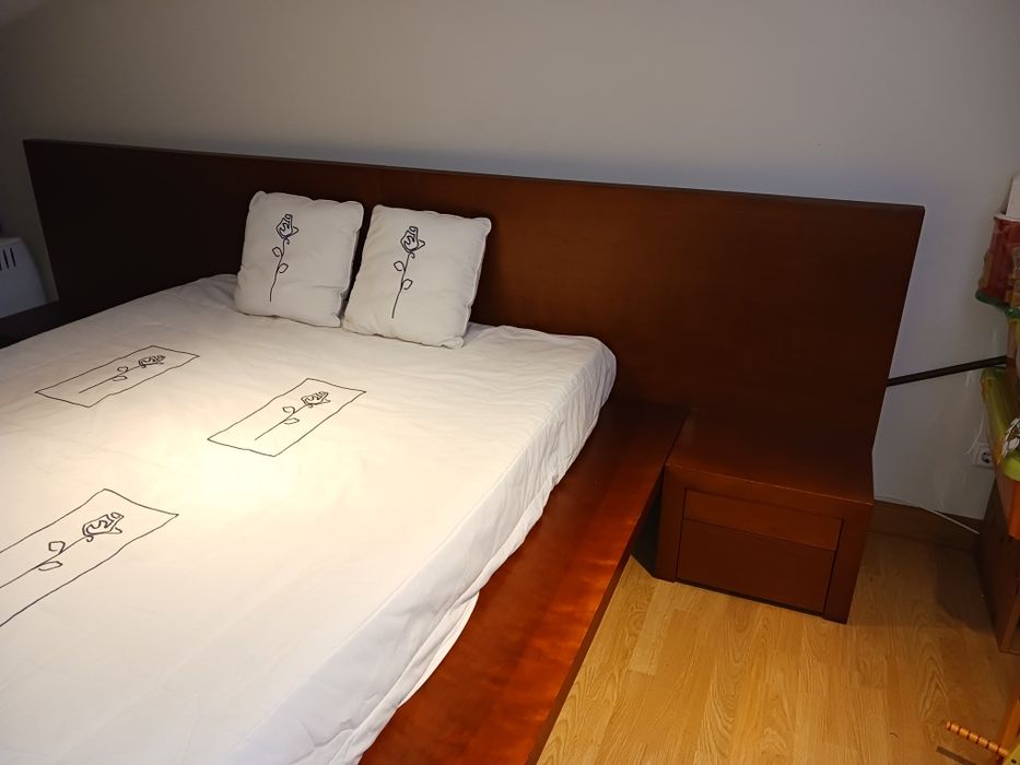 Cama de casal da Antarte