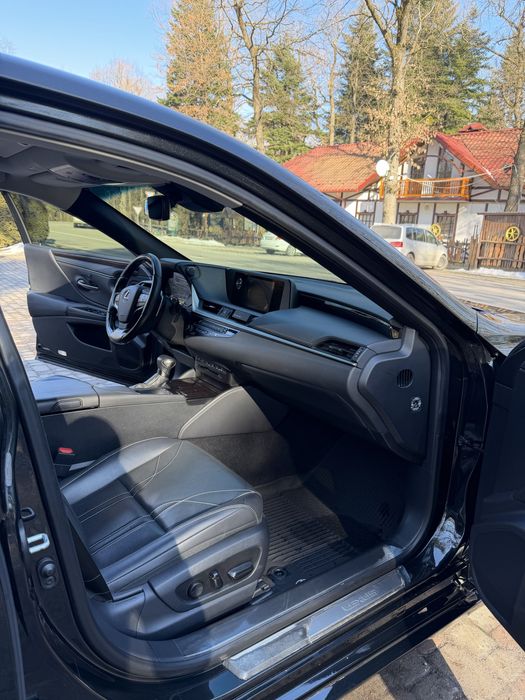 Lexus es 350, офіційна, сервісна історія, багато додаткових вкладень