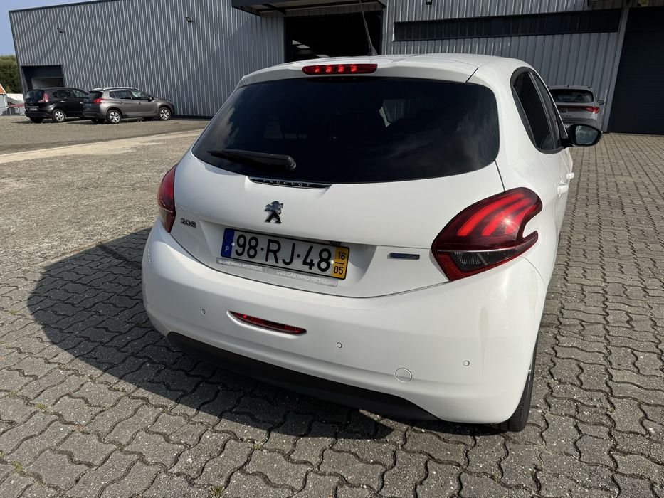 Peugeot 208 1.2 PureTech Style | Nacional | Gasolina | 2016