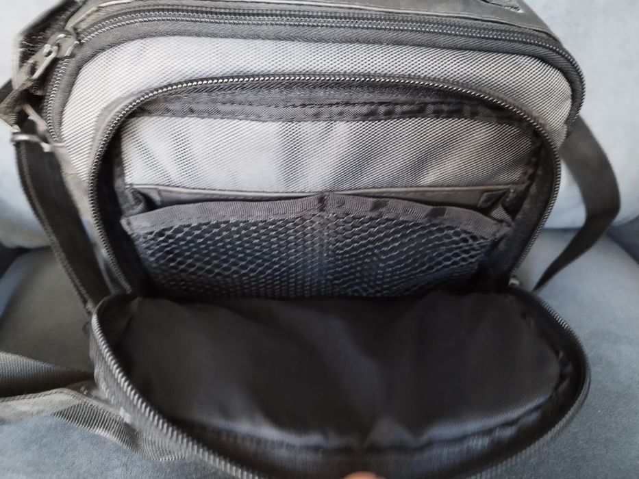 Torba Canon na kompaktowy aparat lub mała kamerę