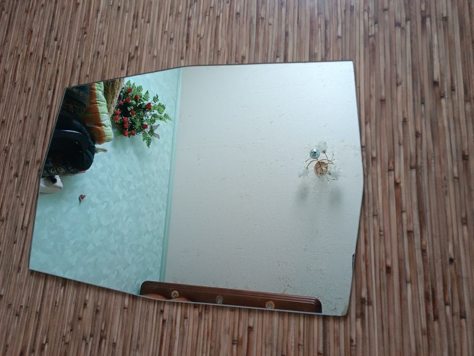 Зеркало настенное советское 605х405 мм с креплением