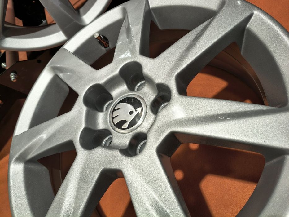 Felgi aluminiowe 15'5x100 Skoda, VW,Seat