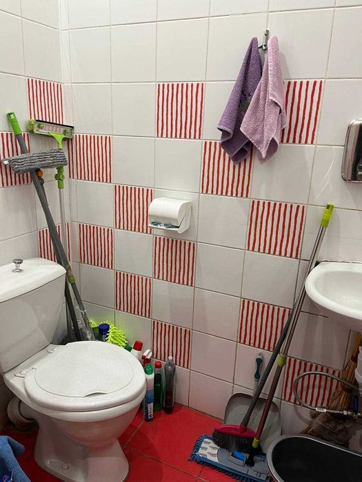 Продаж приміщення 51.2 м2/ Центр/ вул.Університетська