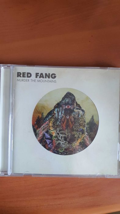 Red Fang - Murder The Mountains z autografami zespołu