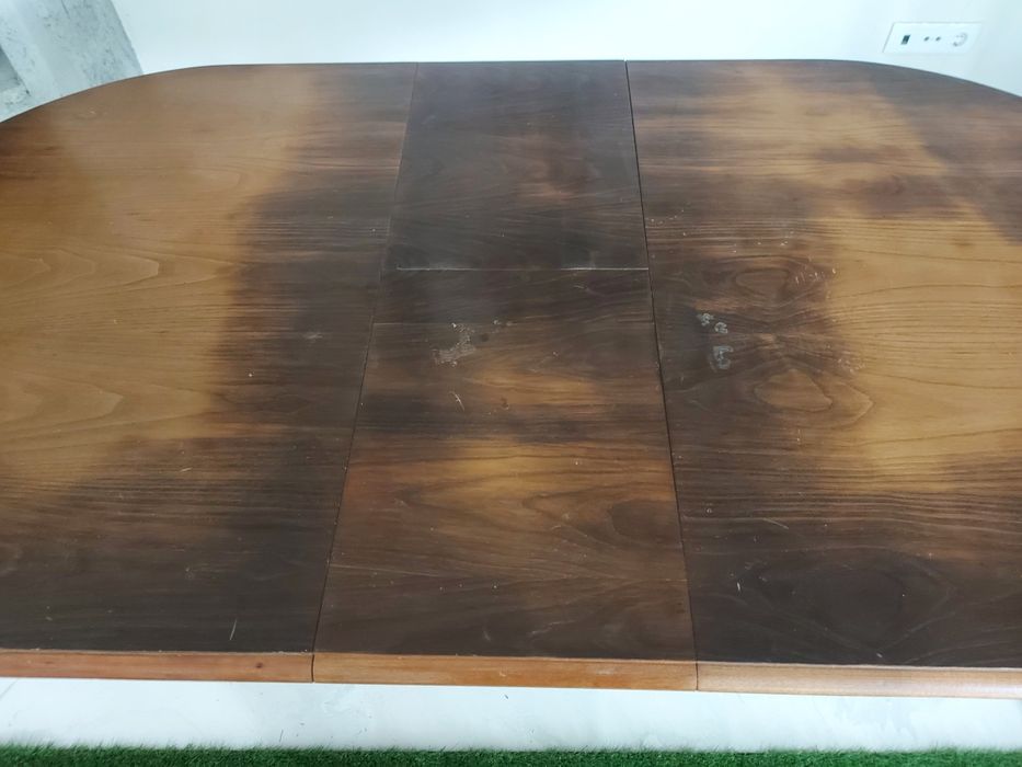 Vendo mesa de sala + cadeiras