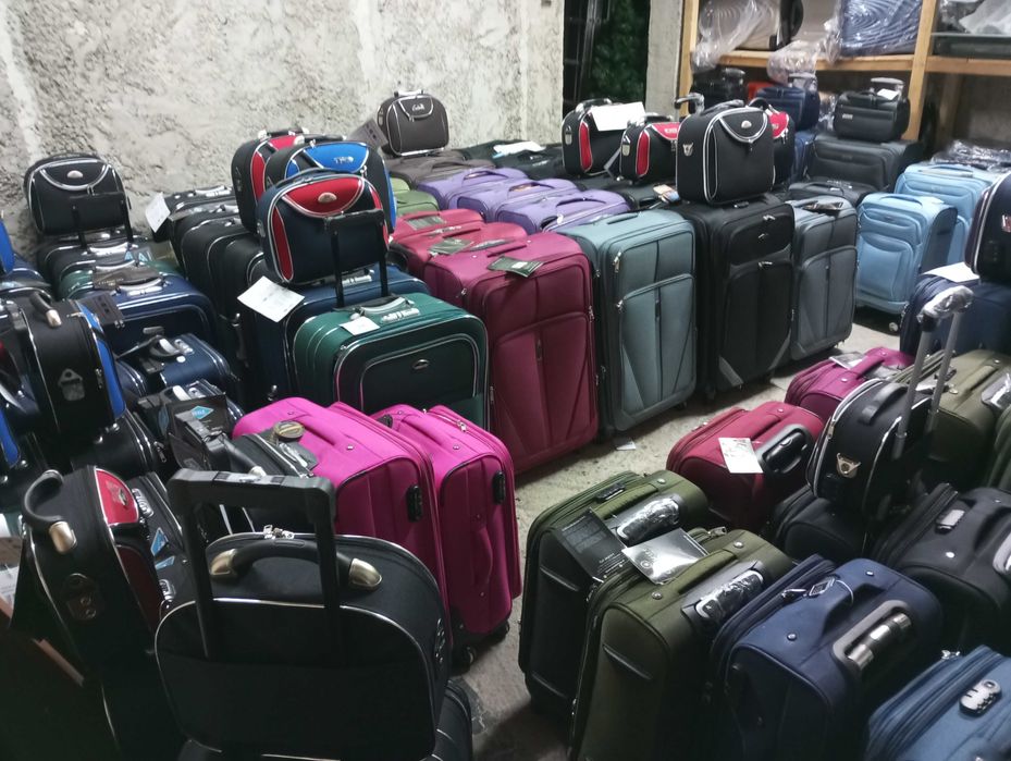 walizki średnie xl na 4 kołach z grubej codury podróżne