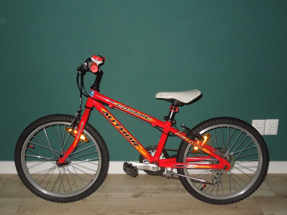 Bardzo lekki AUTHOR Cosmic 20’ SUPER stan aluminiowy rower + dodatki!