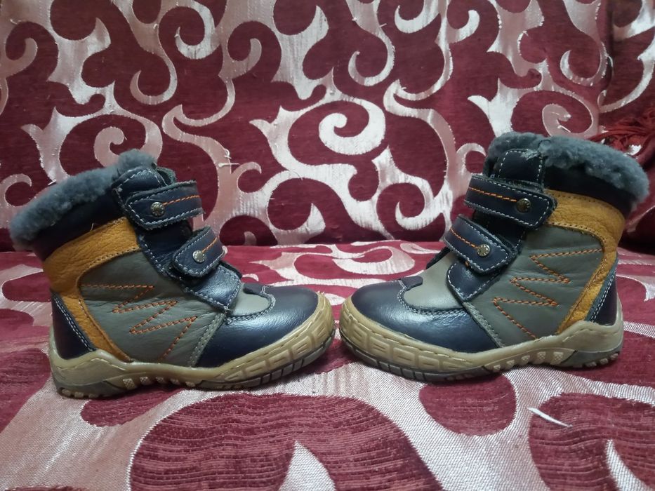 Детские ботинки зимние 23 размер