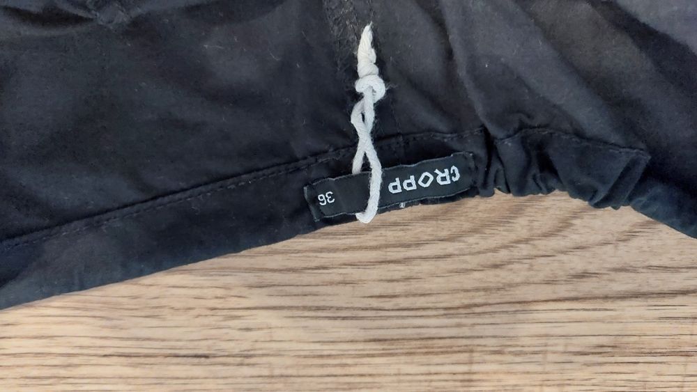 Spodenki cropp r.36 duży