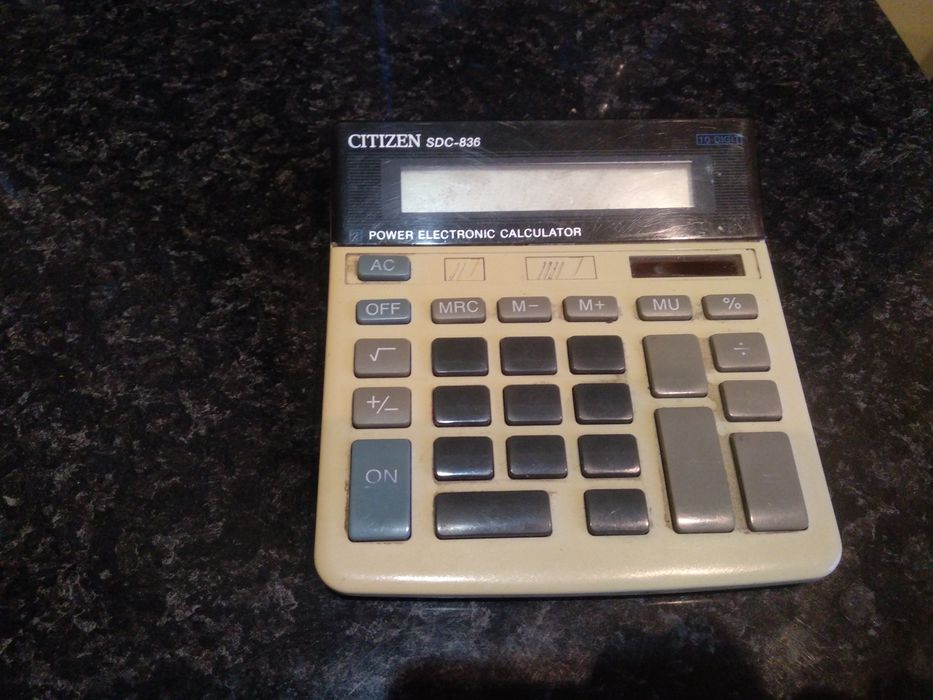 Калькулятор настольный,карманный,на солнечных батарейках