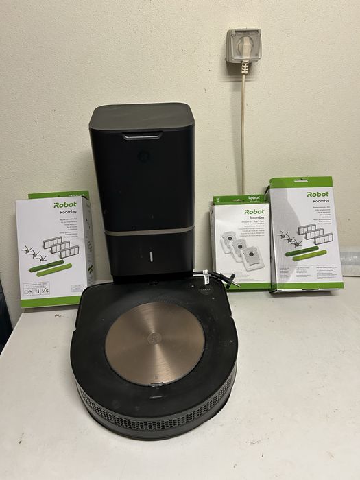 Aspirador iRobot Roomba S9+