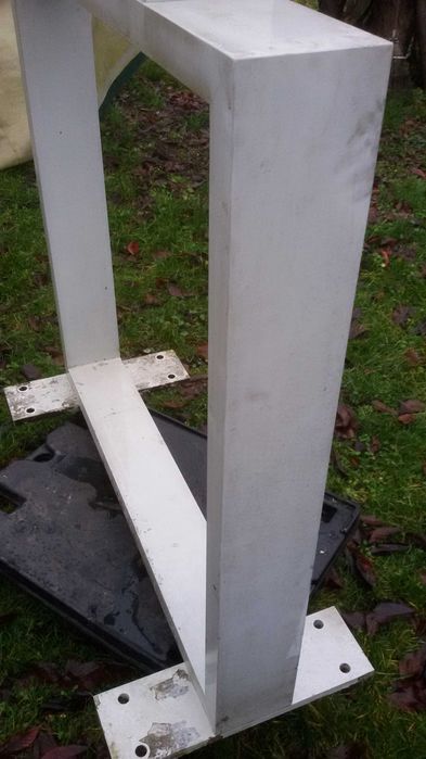 Konstrukcja pod reklamę ALU stojak statyw