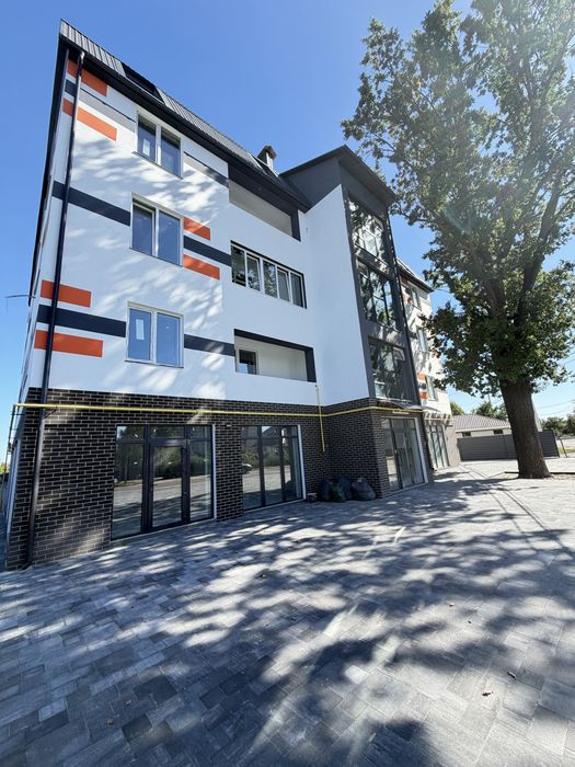 Продаж комерційного приміщення 280 кв.м