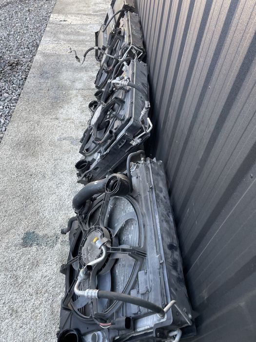 Бмв е70 е71 касета радіаторів