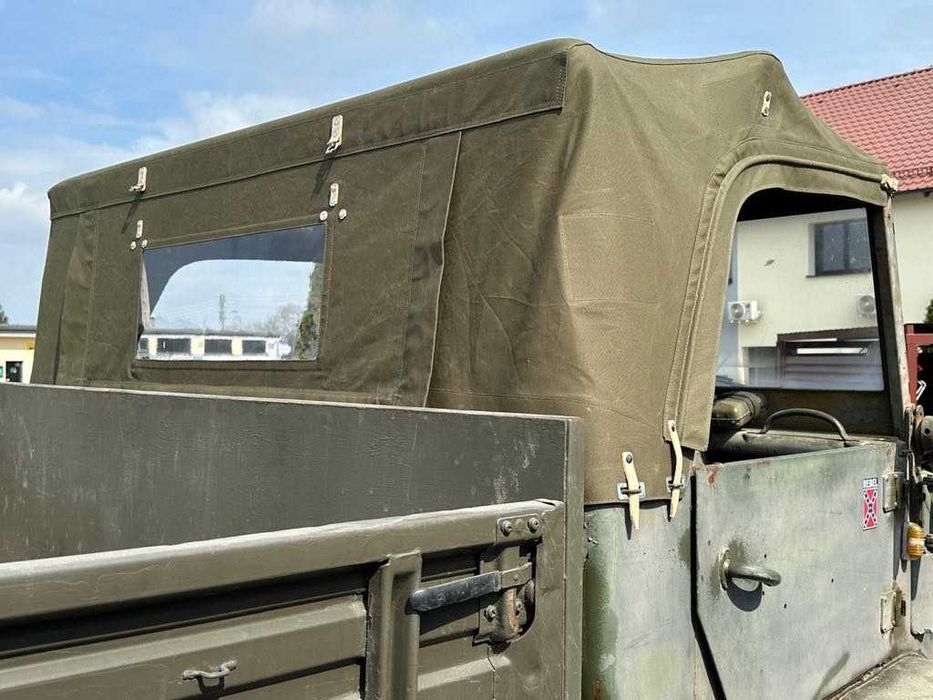 Unimog dach, okienka z tkaniny khaki (model 404)