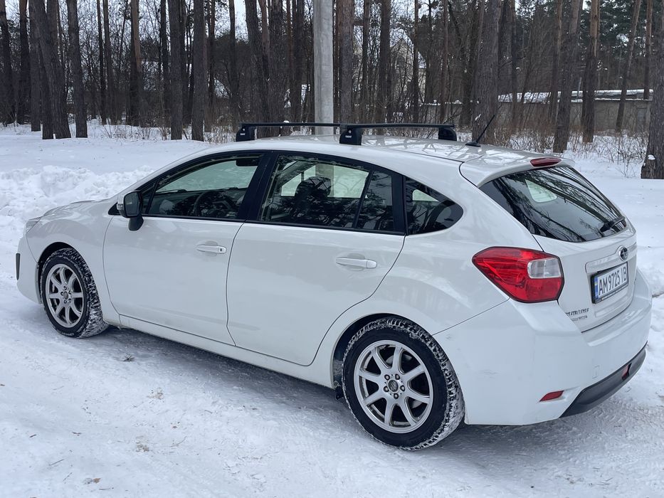 Свіжопригнана Subaru Impreza 1.6 2012р.в Автомат