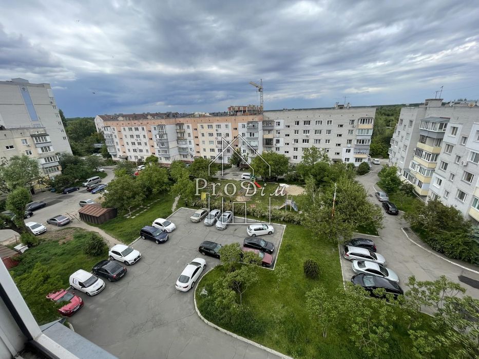 Продаж 2-к квартири Глеваха. Вокзальна. Цегляний будинок. Програми+