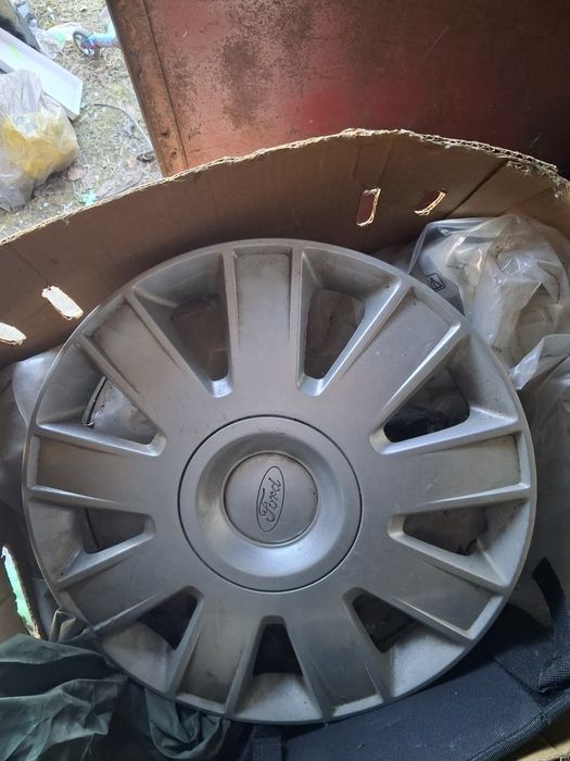 Kołpak oryginalny ford