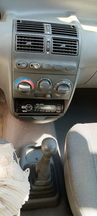 Fiat Punto 1993/ 1300CC/75CV