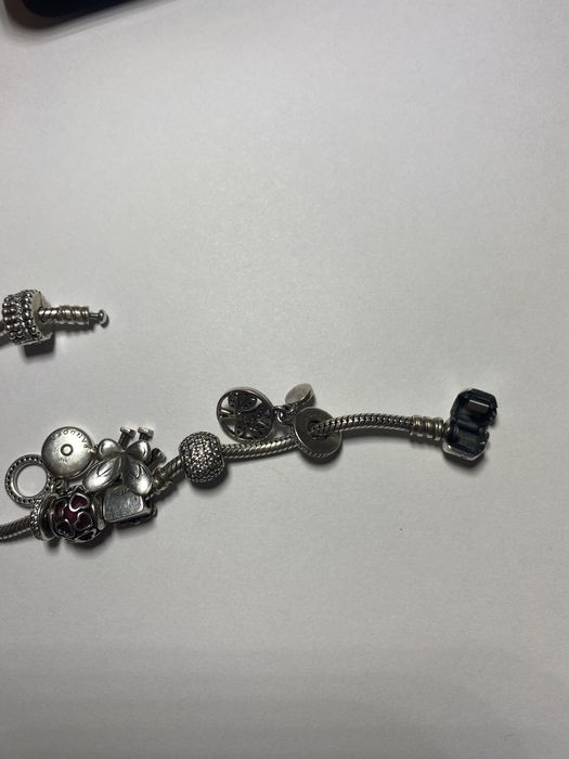 Браслет     Pandora