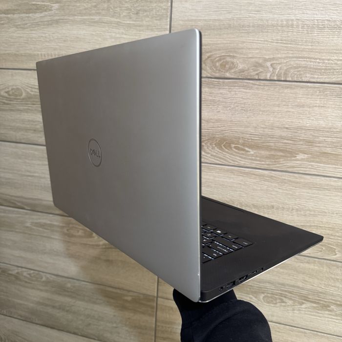 Dell XPS 15 i7 9750, Gtx 1650, 4k екран, 512Gb ігровий ноутбук