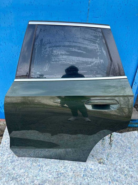 Дверь BMW X1 2025 U11 передня права задня права передня ліва задня ліва SANREMO GREEN METALLIC (C4E)