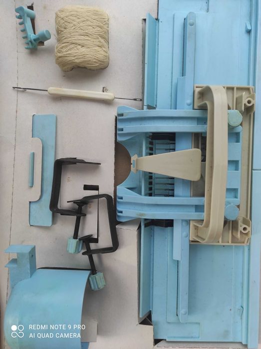 Машина вязальная ручная Дюймовочка