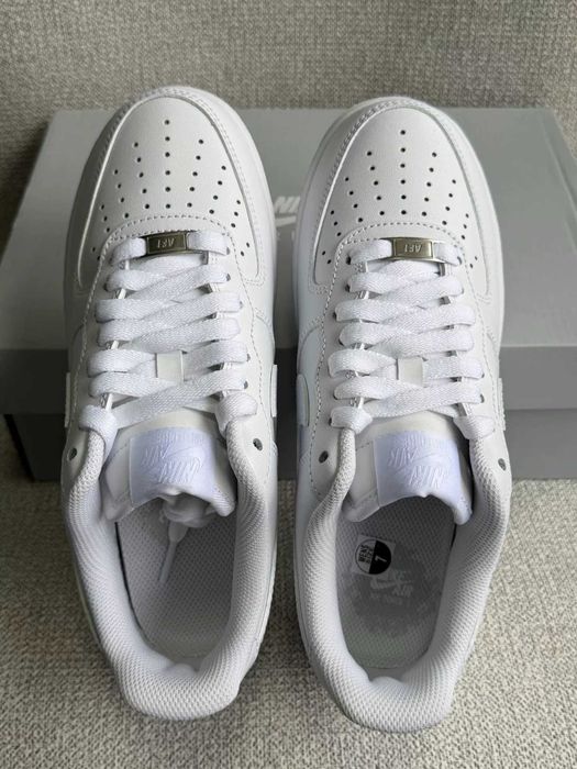 Nike Air Force 1 Białe R.45