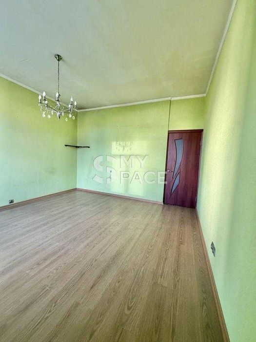 2 к кв  60кв.м на Печерську  вул. Катерини Білокур, 2/8