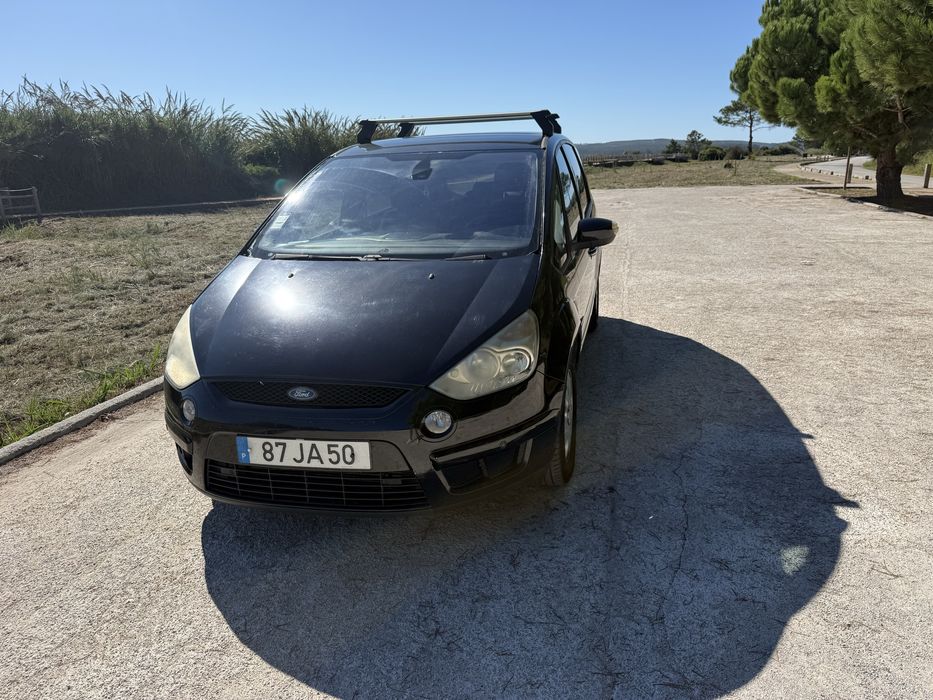Ford s max.  Motor 2000cc