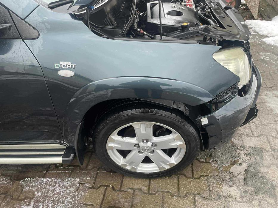 Toyota RAV 4 2.2 DCAT 177km 2007r.