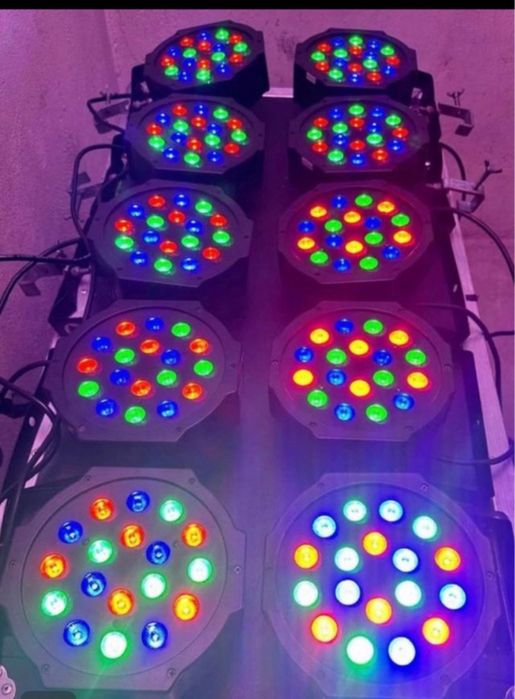 10 projetores dmx 18 leds