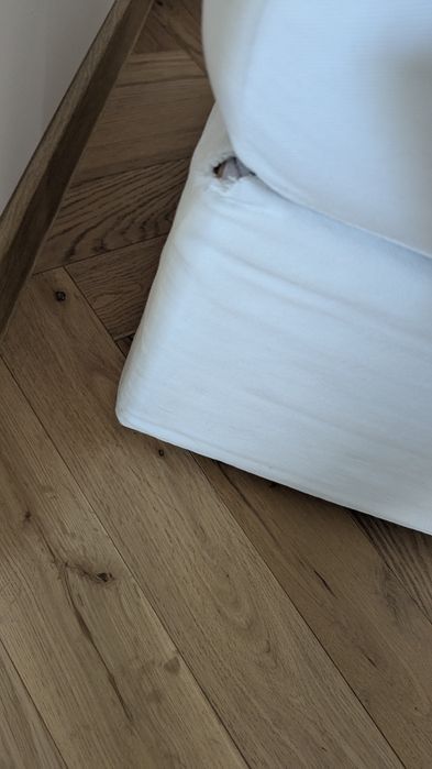 Podnóżek skrzynia