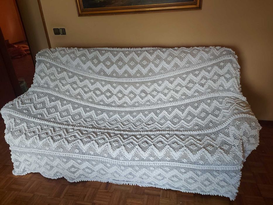 Colcha renda feita à mão