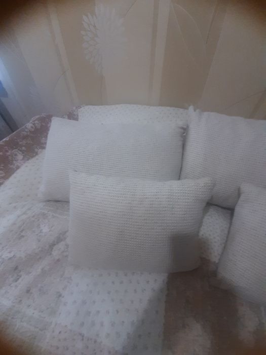 Подушки для дивана