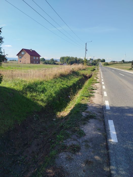 Sprzedam działkę przy drodze wojewódzkiej