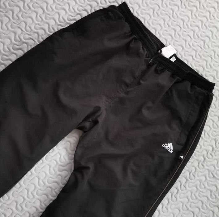 Czarne dresy Adidas L