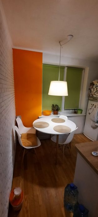 Сдам 3 кв м  Студенческая  Валентиновская 10000 гр.