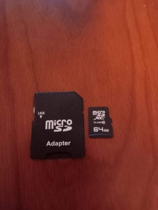 Conjunto Canon 1300D EOS + lente 50mm + Micro SD 64gb + mala