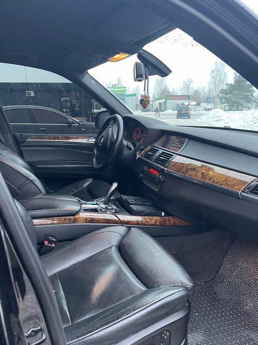 Продам бмв х5 е70