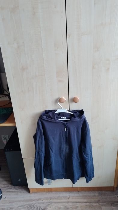 Bluza granatowa, nie ocieplana rozm. 152