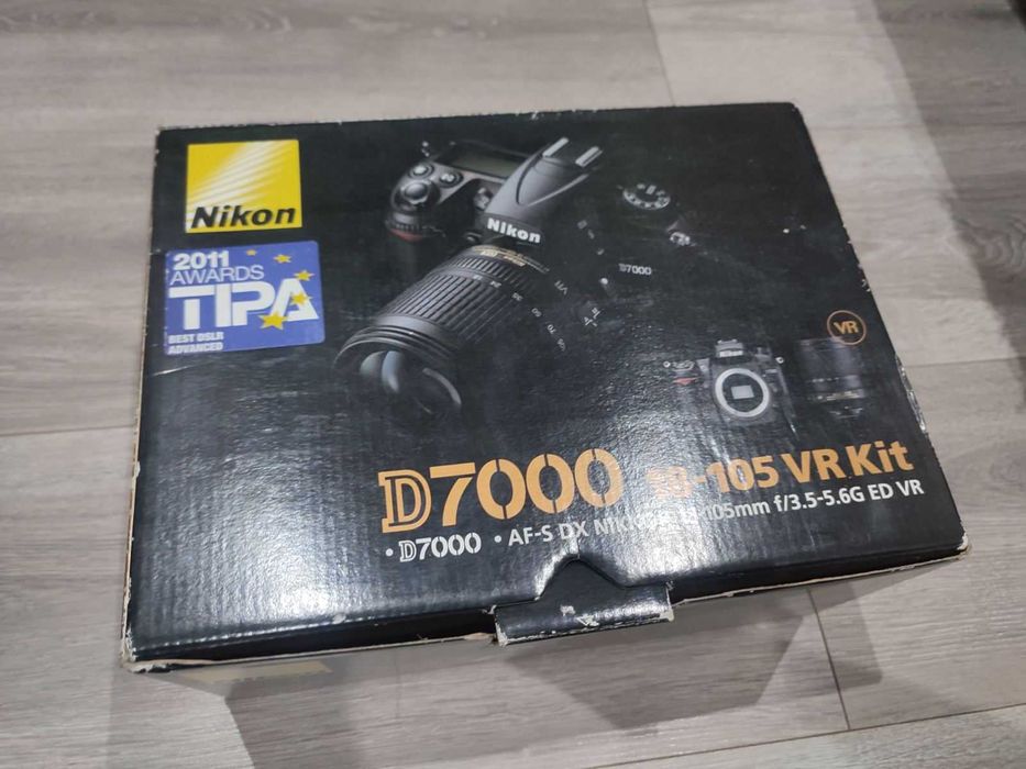 фотокамера Nikon D7000